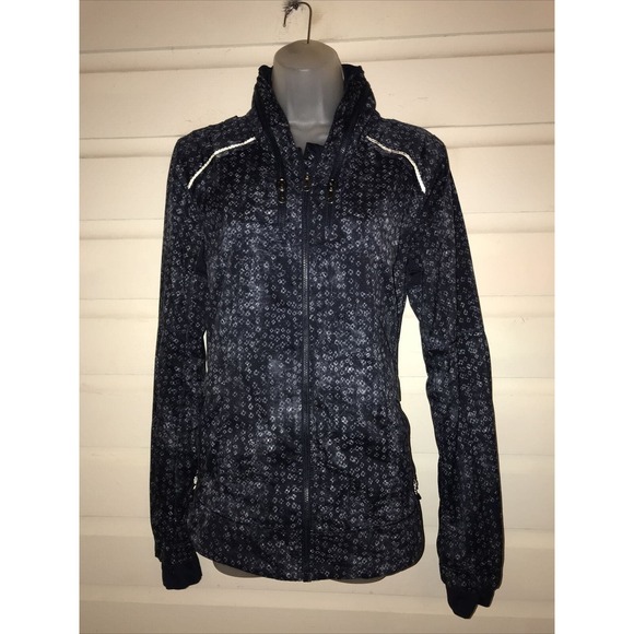 Lululemon Jackets & Blazers - Lululemon Long Sleeve Full Zip Windbreaker Jacket Size 10